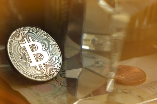 Gold,Silver,Bitcoin,Altcoins,Safe-havenassets,Marketcorrelation,Inflation,Ethereum(ETH),Ripple(XRP),Litecoin(LTC)