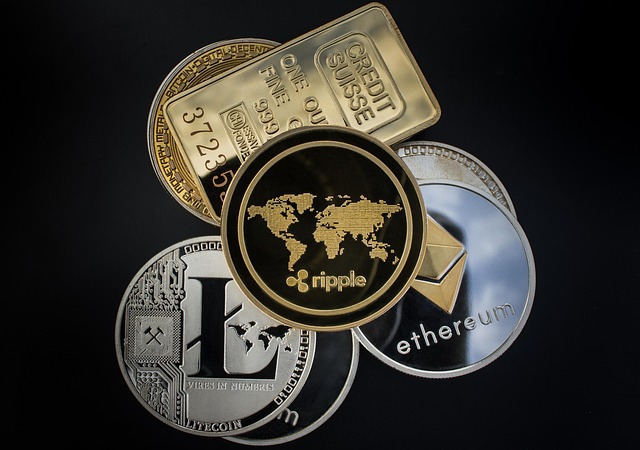 Regulatorycompliance,Blockchainresilience,Smartcontracts,Marketadaptation.