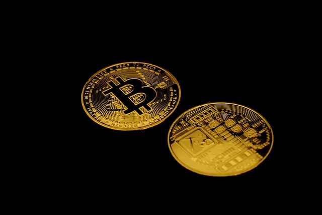 RegulatoryCompliance,Layer2Solutions,DecentralizedFinance,Real-WorldAssets,BlockchainInnovation,MarketResilience