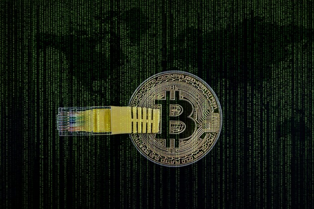 Bitcoin,MicroStrategy,CapitalAllocation,MarketSentiment,LiquidityManagement,RegulatoryImpact,DecentralizedFinance,SmartContracts.